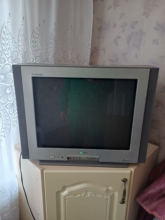 Телевизов LG Б/у