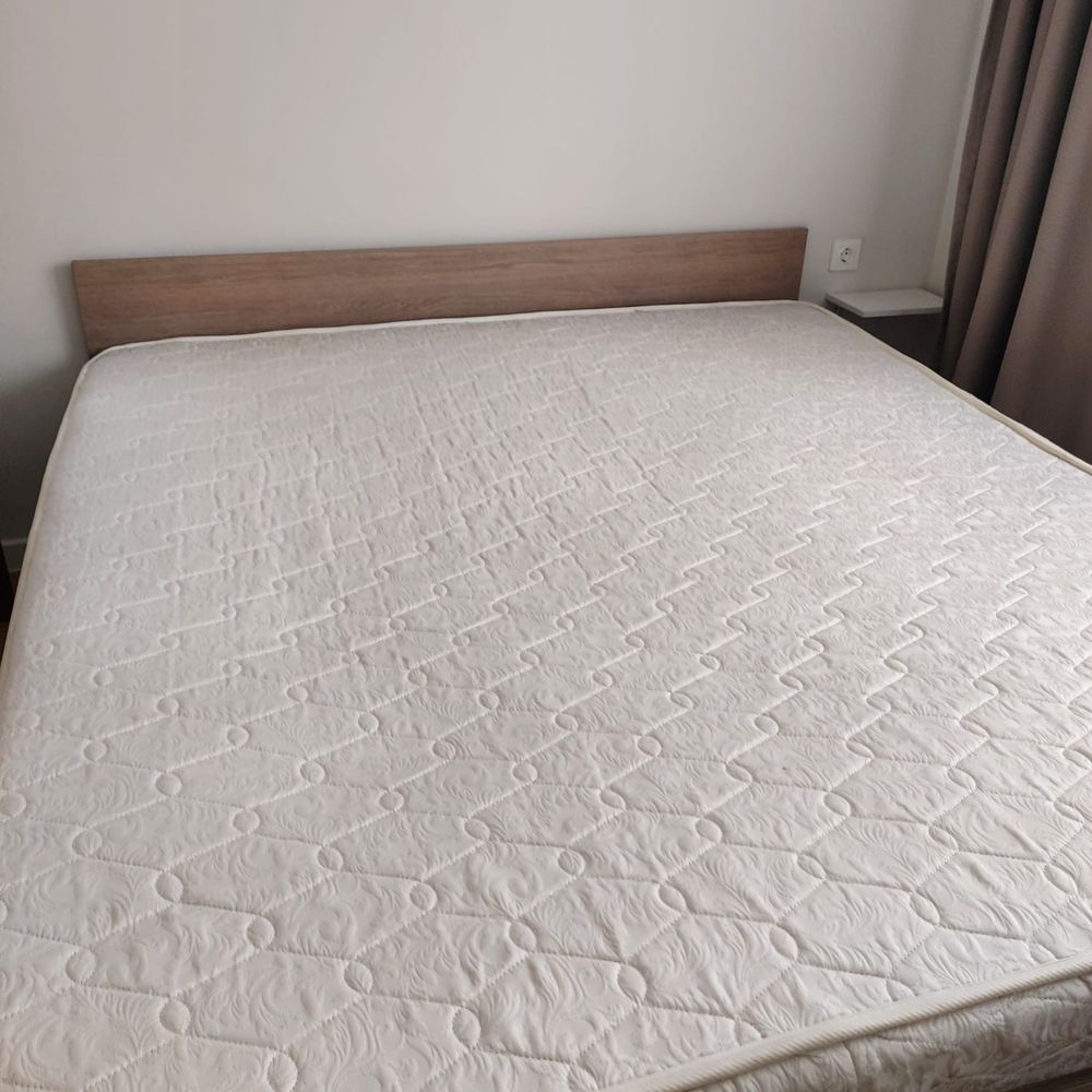 Продаю кровать 180*210