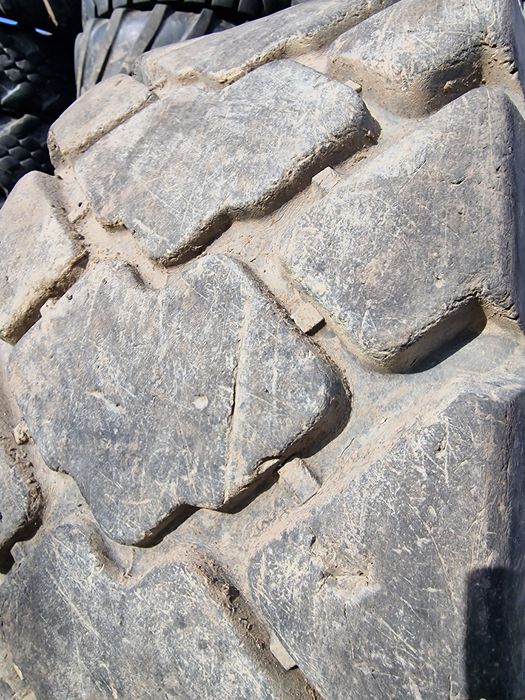 Anvelopă bobcat 10-16.5 marca Mitas