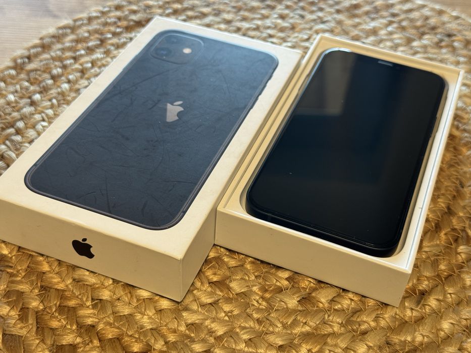 iPhone 12  black, 128GB – ca nou, baterie originală 99%, iOS 26