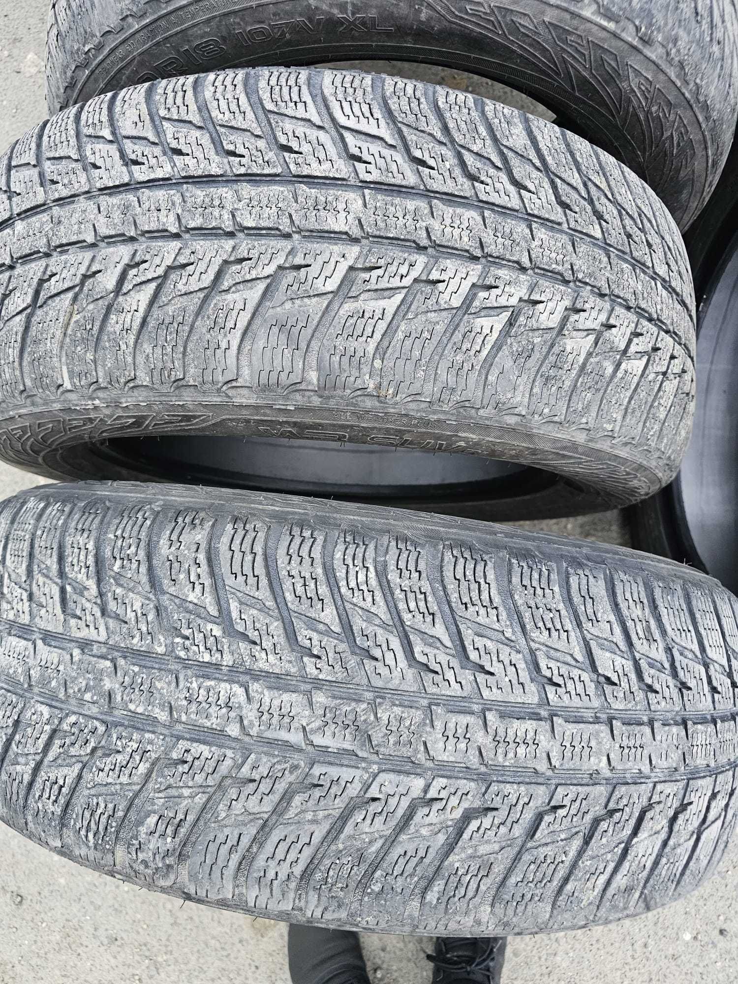 Anvelope de iarna 235 60 R18 Set de 4, NOKIAN, second hand
