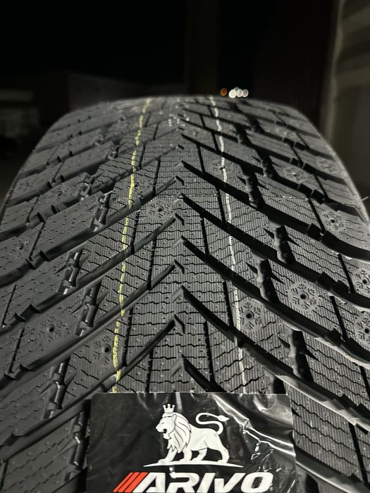 Нови зимни гуми ARIVO ARW7 265/40R22 106T XL НОВ DOT БОРД 2654022