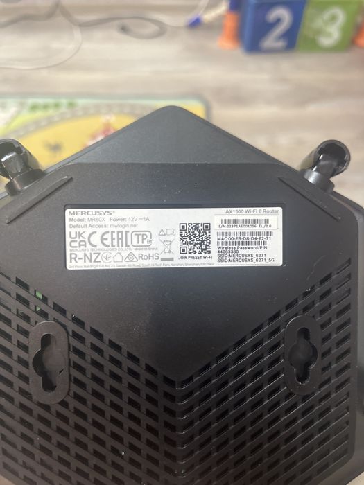 Продам роутер merkus MR60X