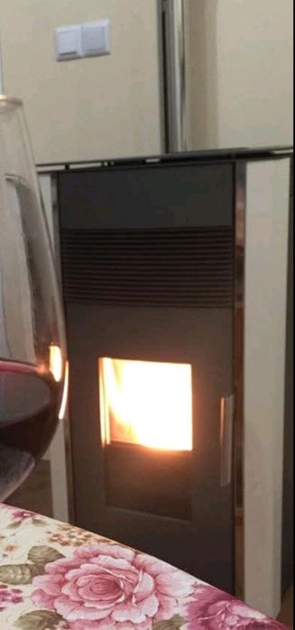 Пелетна камина Alfa Plam LUCA 8.5 kW – като нова
