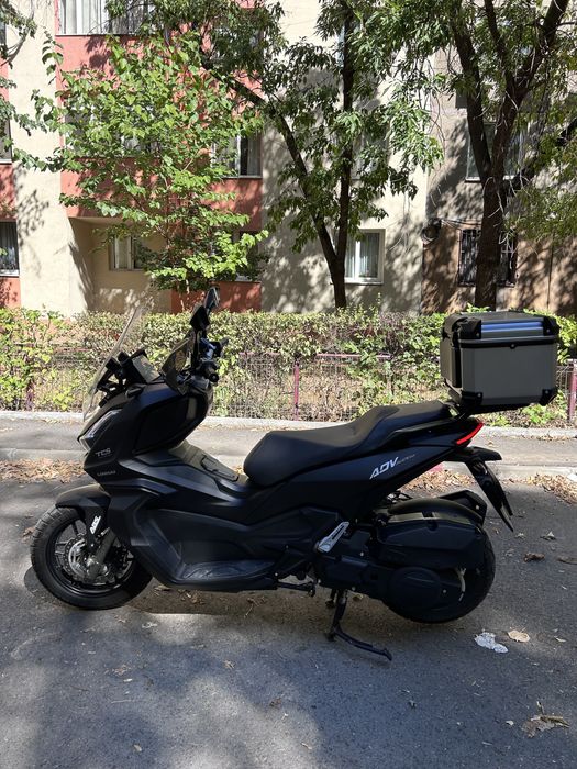 Linhai ADV Buck 125(se poate conduce cu B)