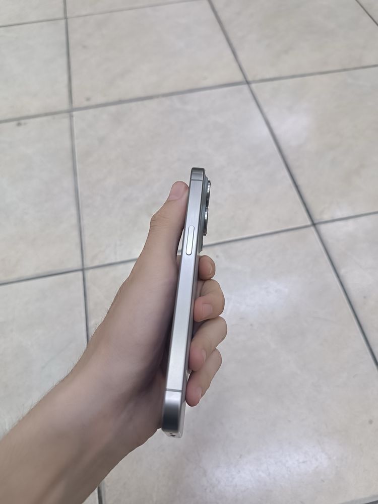 IPHONE 15 pro 256 ( Айфон 15 про) 256
