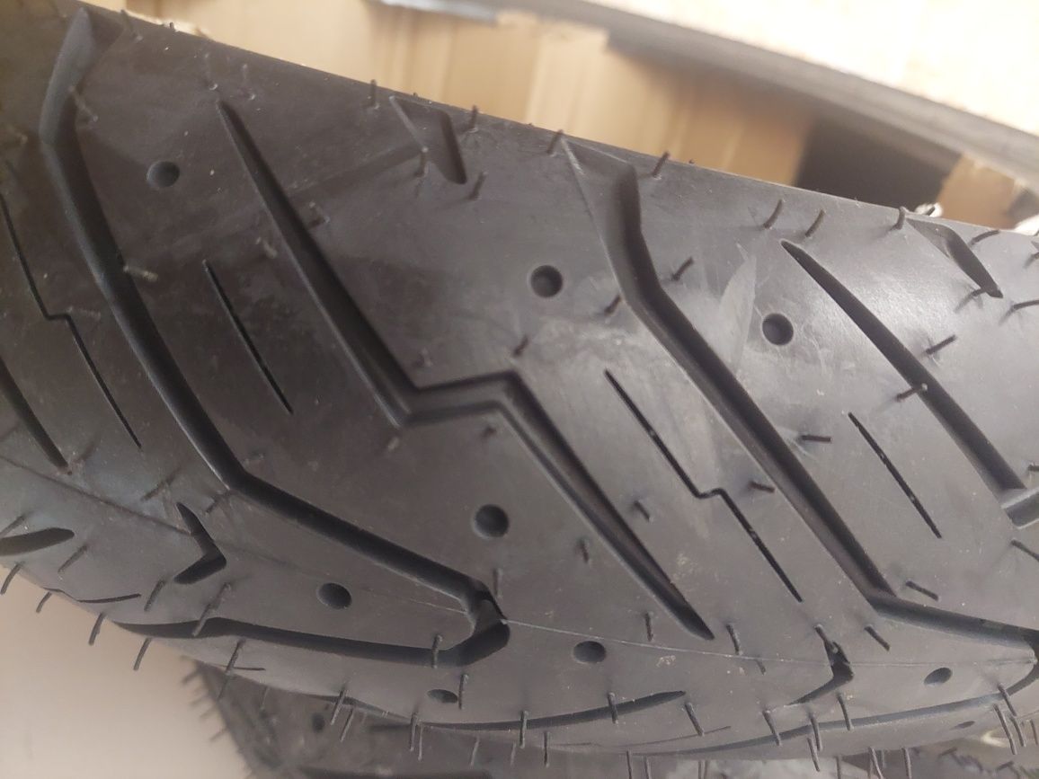 Мото гуми два броя PIRELLI
