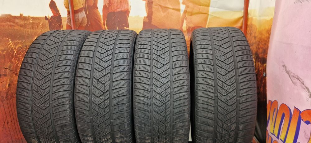 Set 4 Anvelope Pirelli 255 40 R21 M+S . Dot 2022