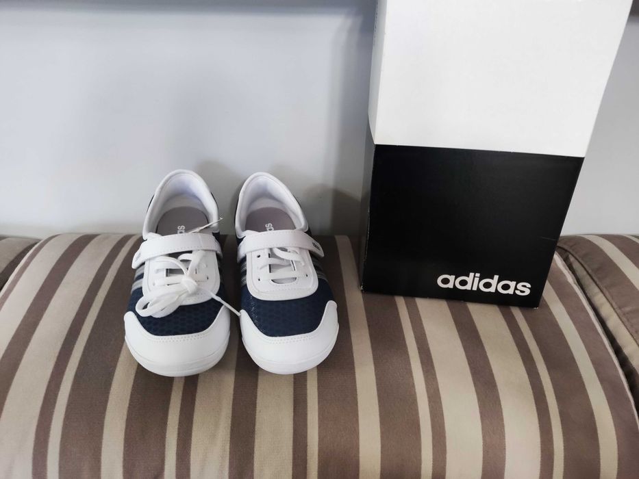 Дамски маратонки Adidas 38 номер