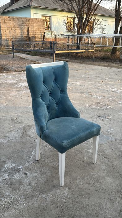 Стуль мебель для кухния………….