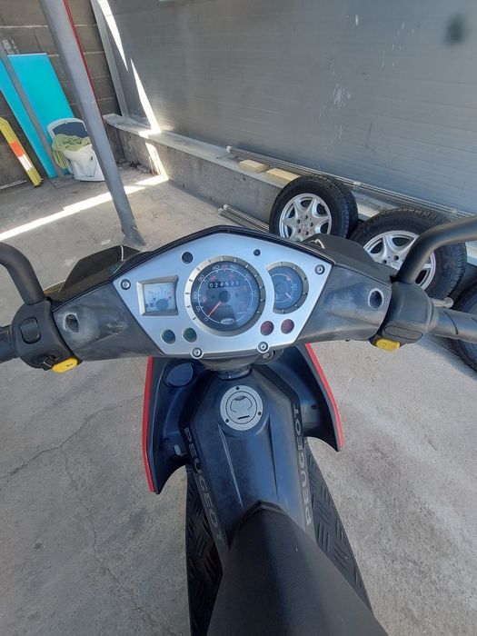 Vind scuter Peugeot jet force de 50