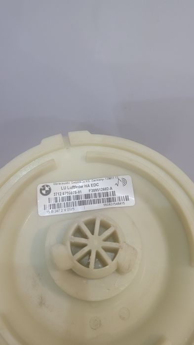 Продам б/у пневмобаллон на БМВ е70