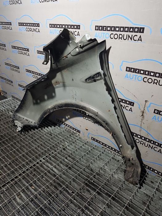 Aripa Dreapta Fata Ford Kuga II 2012 - 2014 4 Usi NEGRU (798)