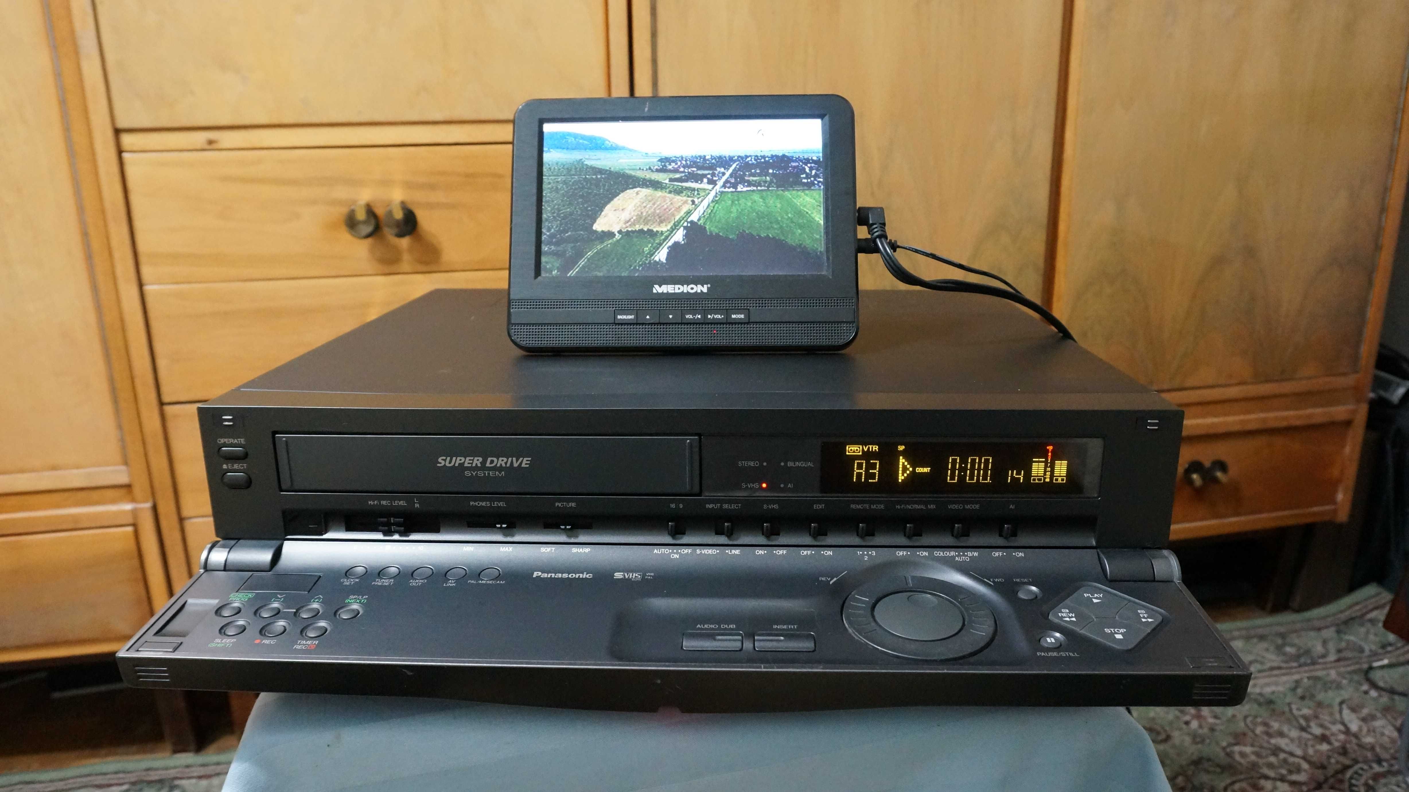 Video recorder de colectie S-VHS Panasonic NV-HS800 stereo Hi-Fi