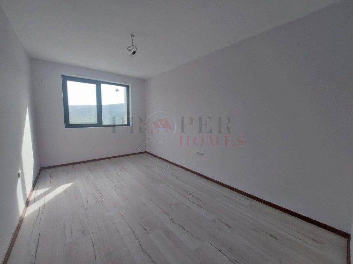 Продава 3-СТАЕН в град Велико Търново, Център - 100 кв.м / 145000 EUR