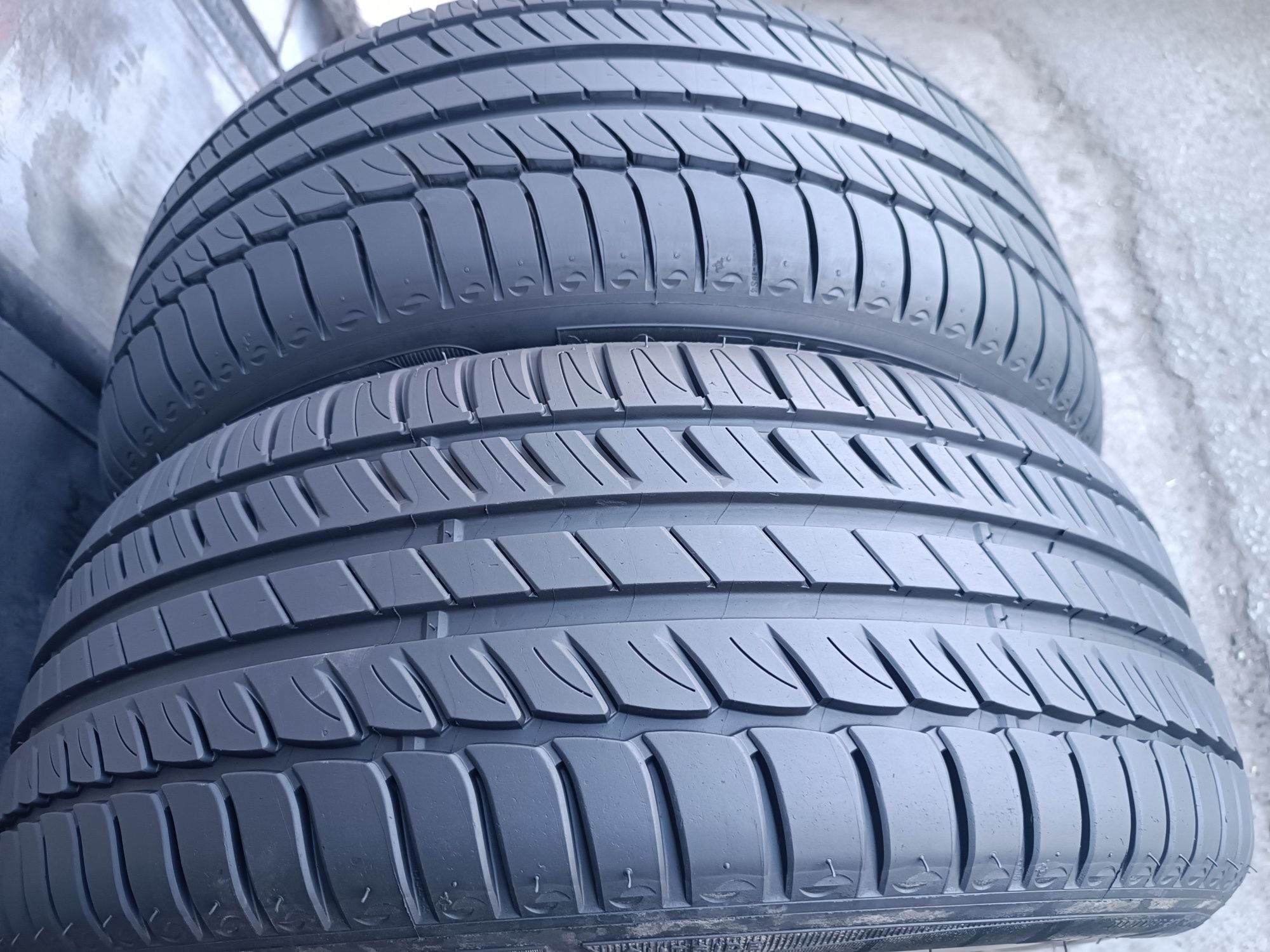215/55/16 Michelin