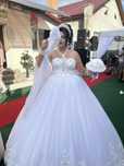 Vand rochie de mireasa