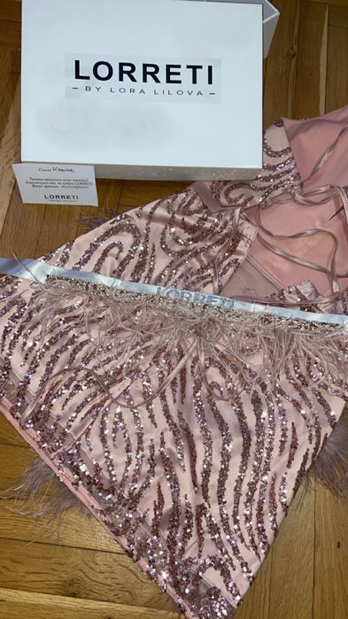 Оригинална официална рокля на марката Lorreti