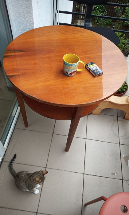 masa rotunda sufragerie