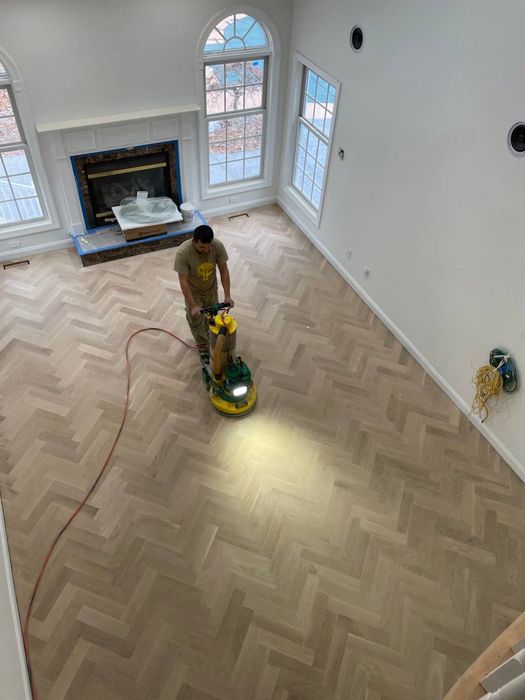 Шлефовка паркет ресторатция старих полов установка паркет