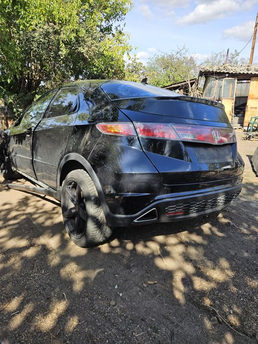 Honda Civic 8 2.2 140
