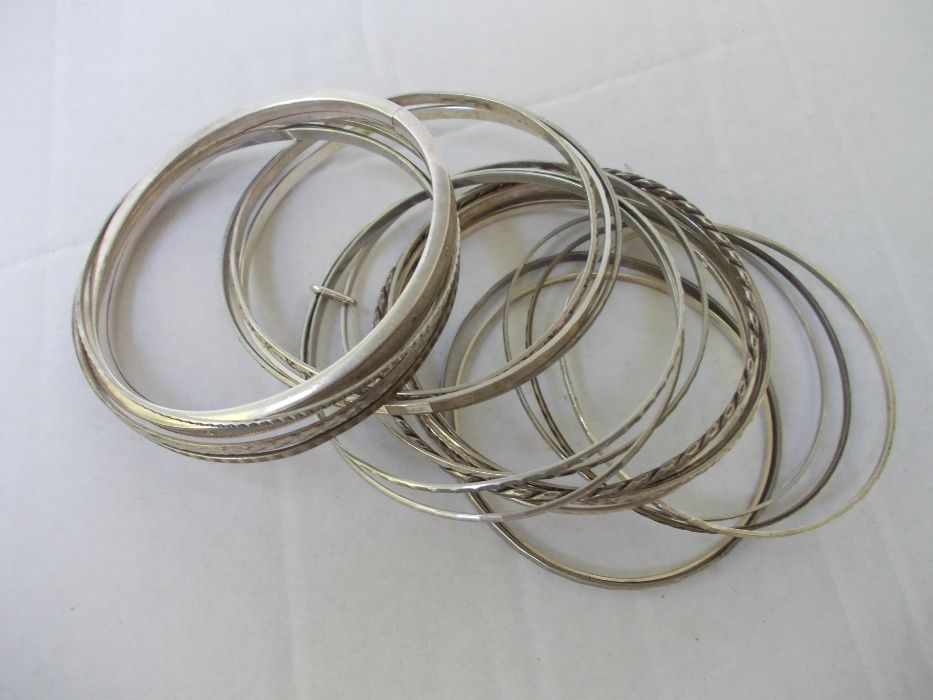 21 bratari vechi din argint