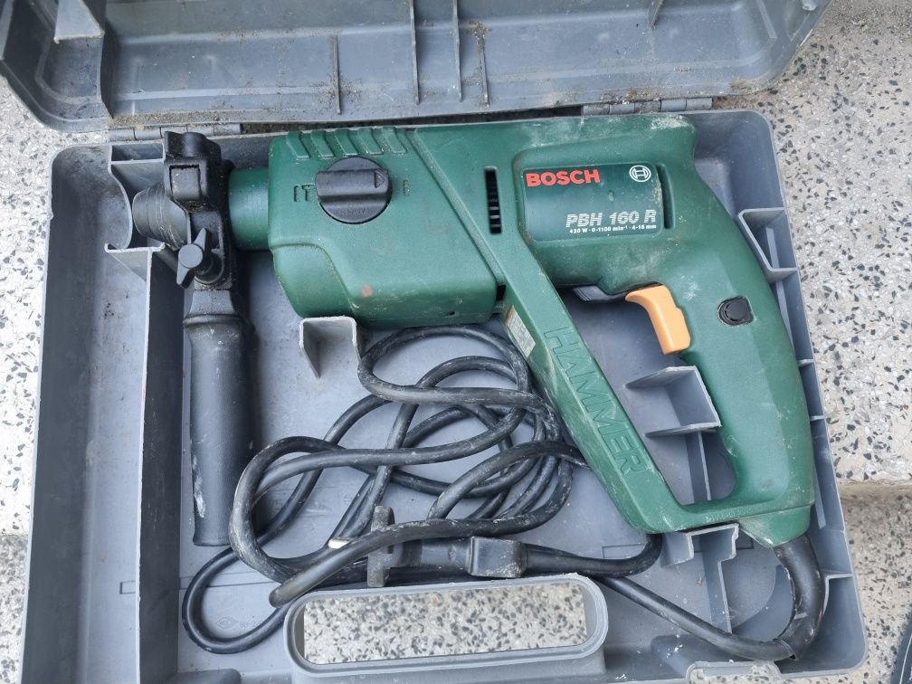 Перфоратор BOSCH PBH 160R