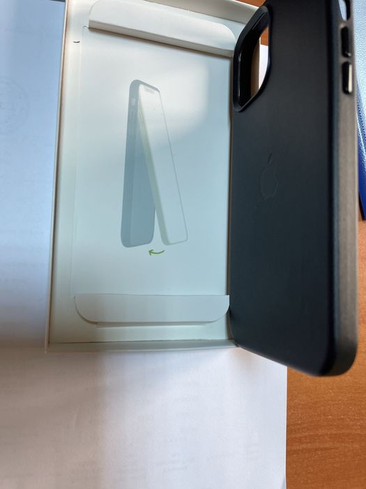 Huse Iphon 15 plus si Iphon 12 Pro max.