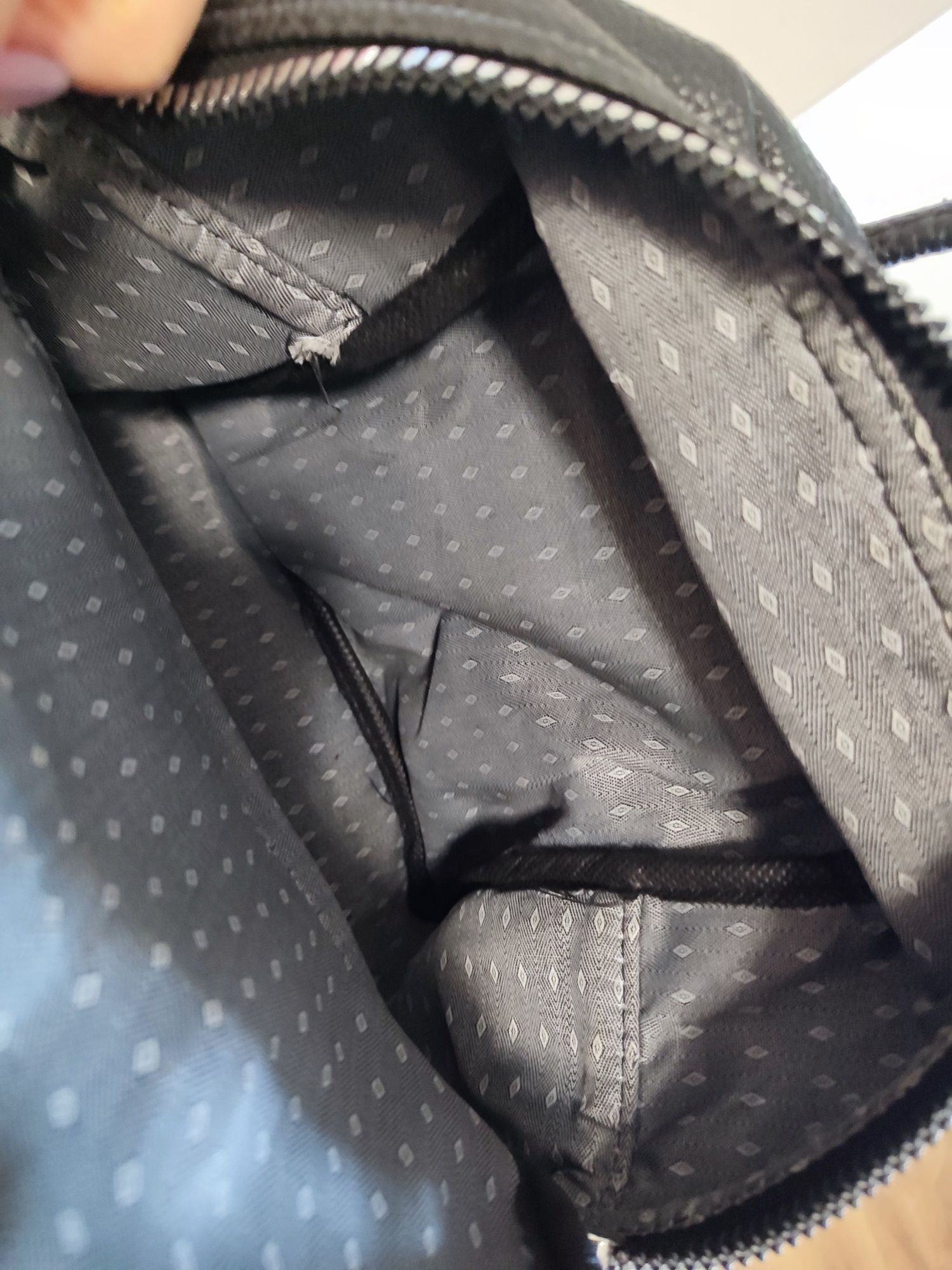 Раница черна чанта