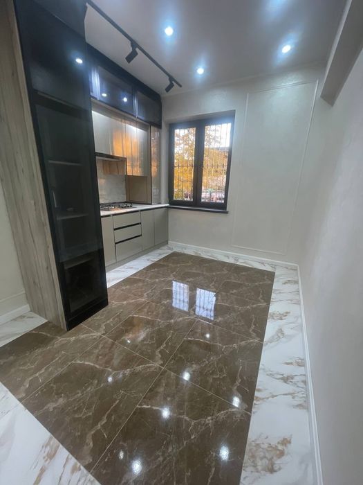 Продаётся квартира Яшнабадский р-н ор-р ЖК Аристократ Тузель-1