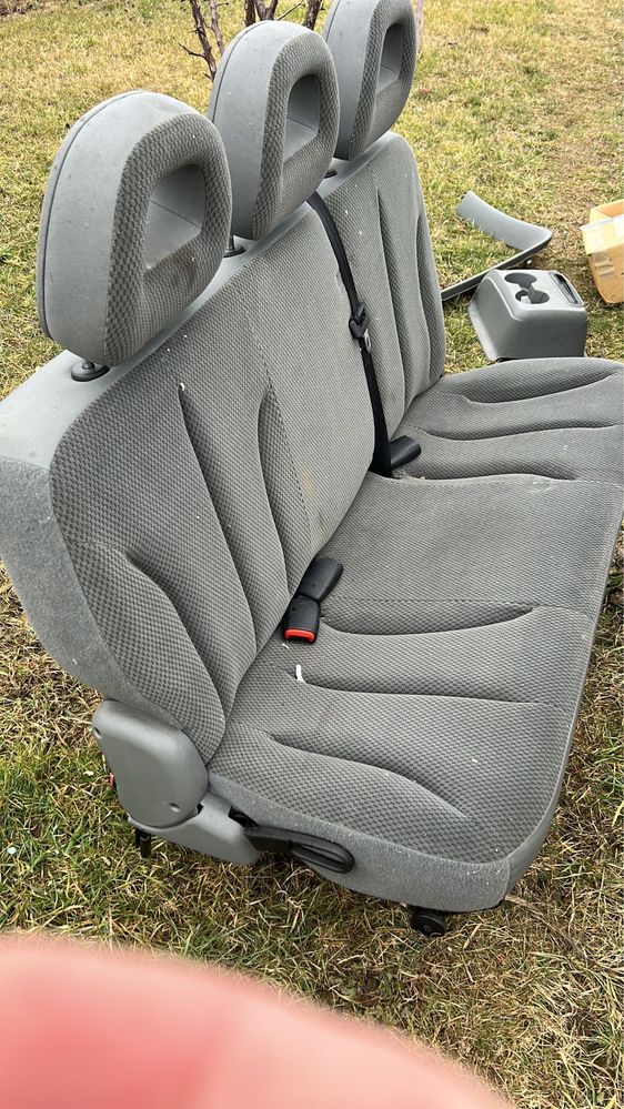 Vand scaune si bancheta Chrysler voyager si Grand voyager