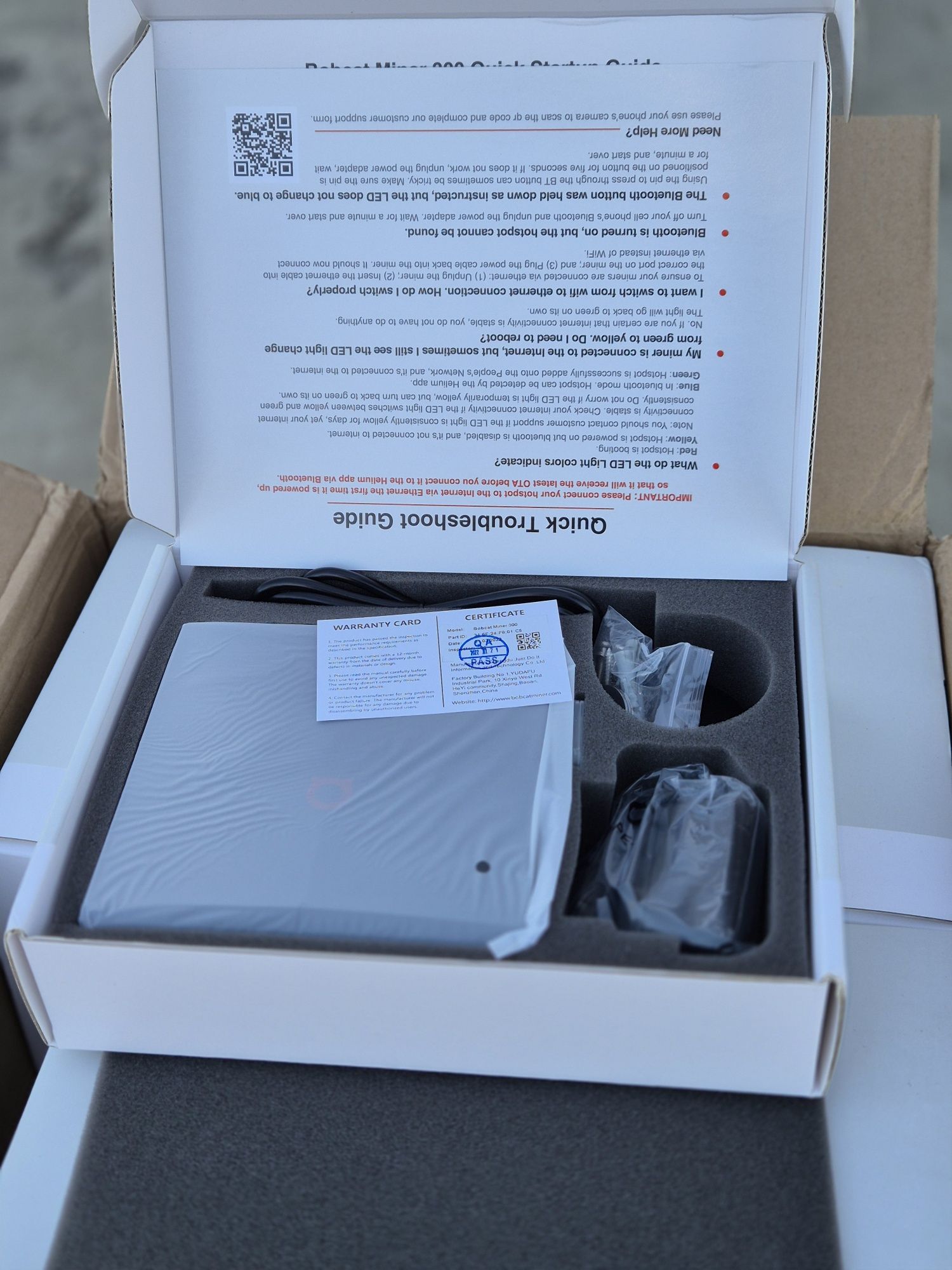 Crypto Miner Bobcat 300 Nou [HNT Miner]