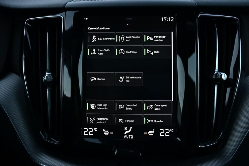Volvo XC60  AWD R-Desing Led Pano