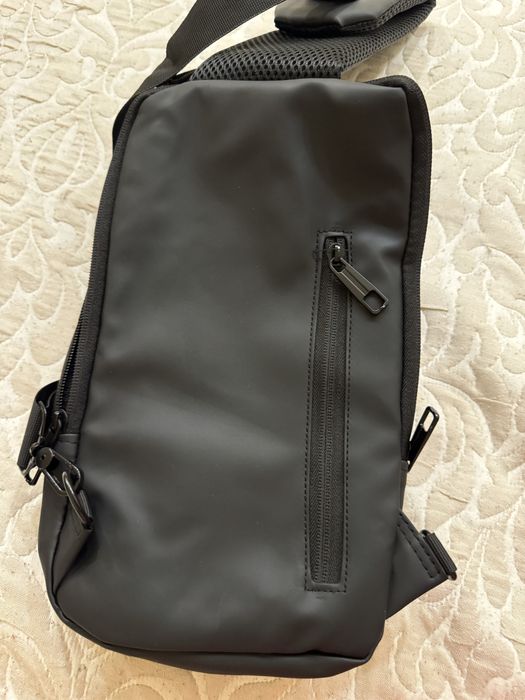 Мъжка чанта кросбоди