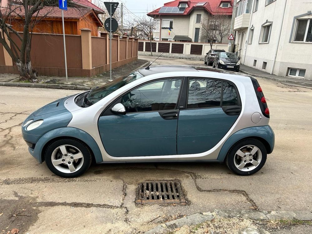 Vând Smart Forfour 1.5 CDI manual