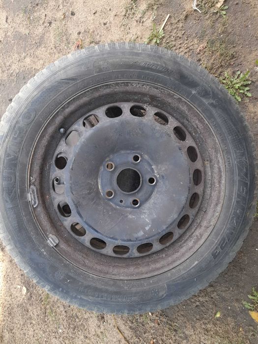 Jante tablă cu anvelope de iarnă 205 55 R 16