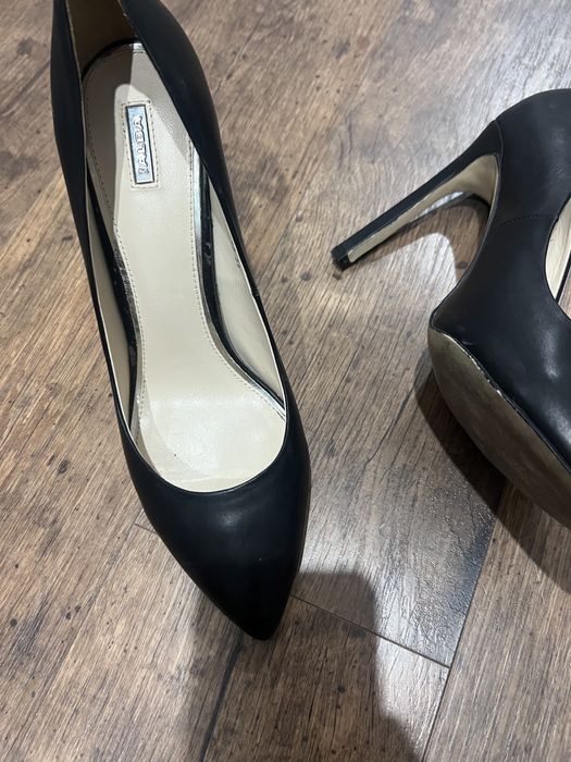 Туфли кожаные на высоком каблуке Alba