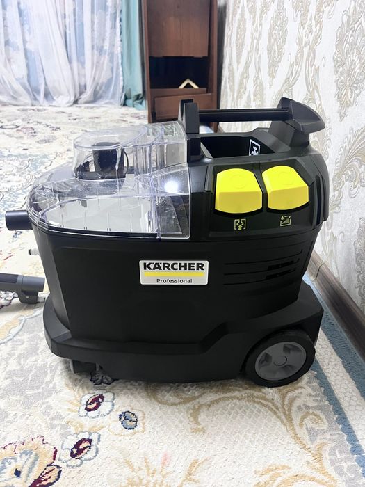 Моющий пылесос Karcher PUZZI 8/1 + ПОДАРОК пароочиститель! СРОЧНО!