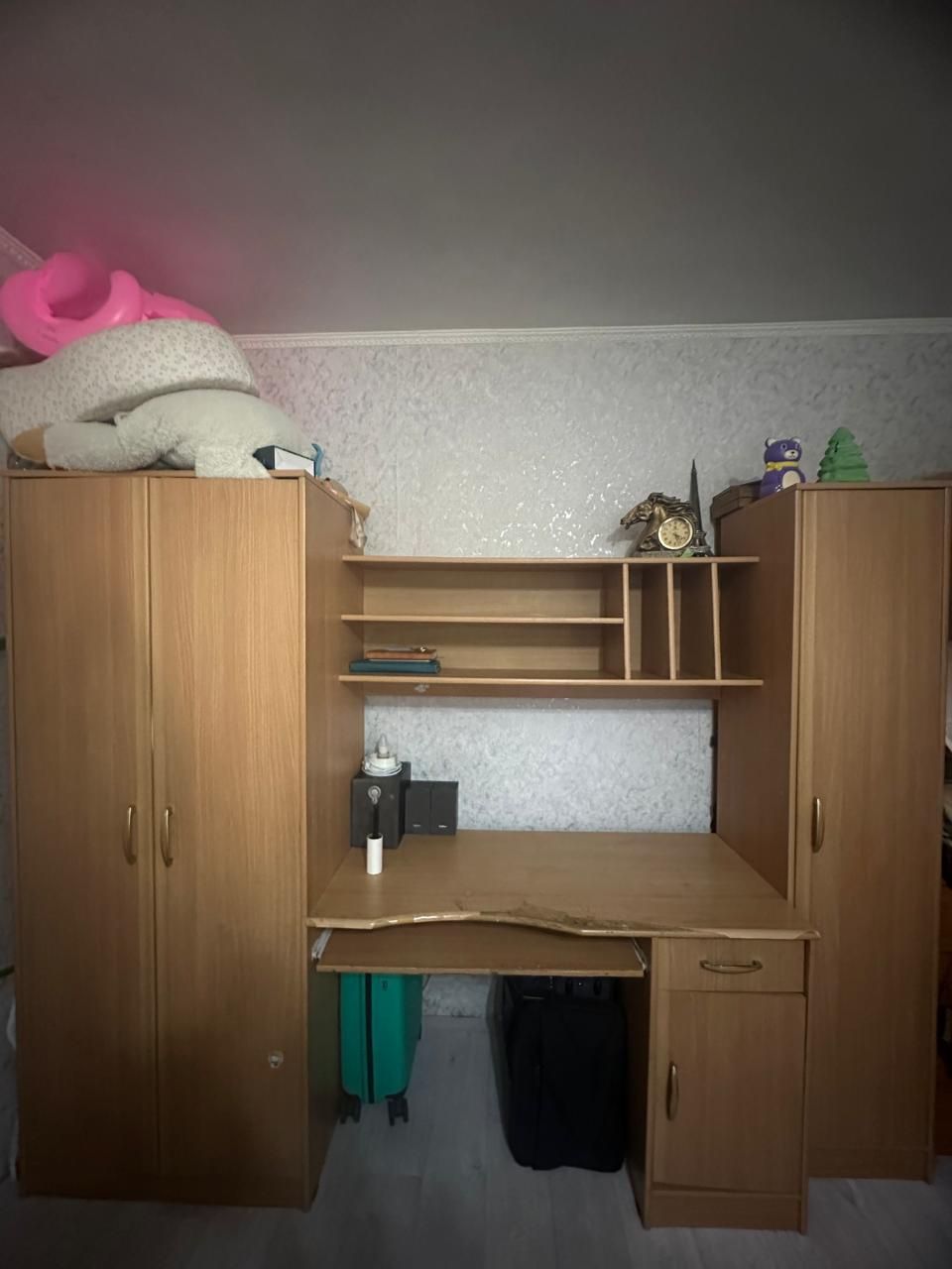 Детский шкаф с партой