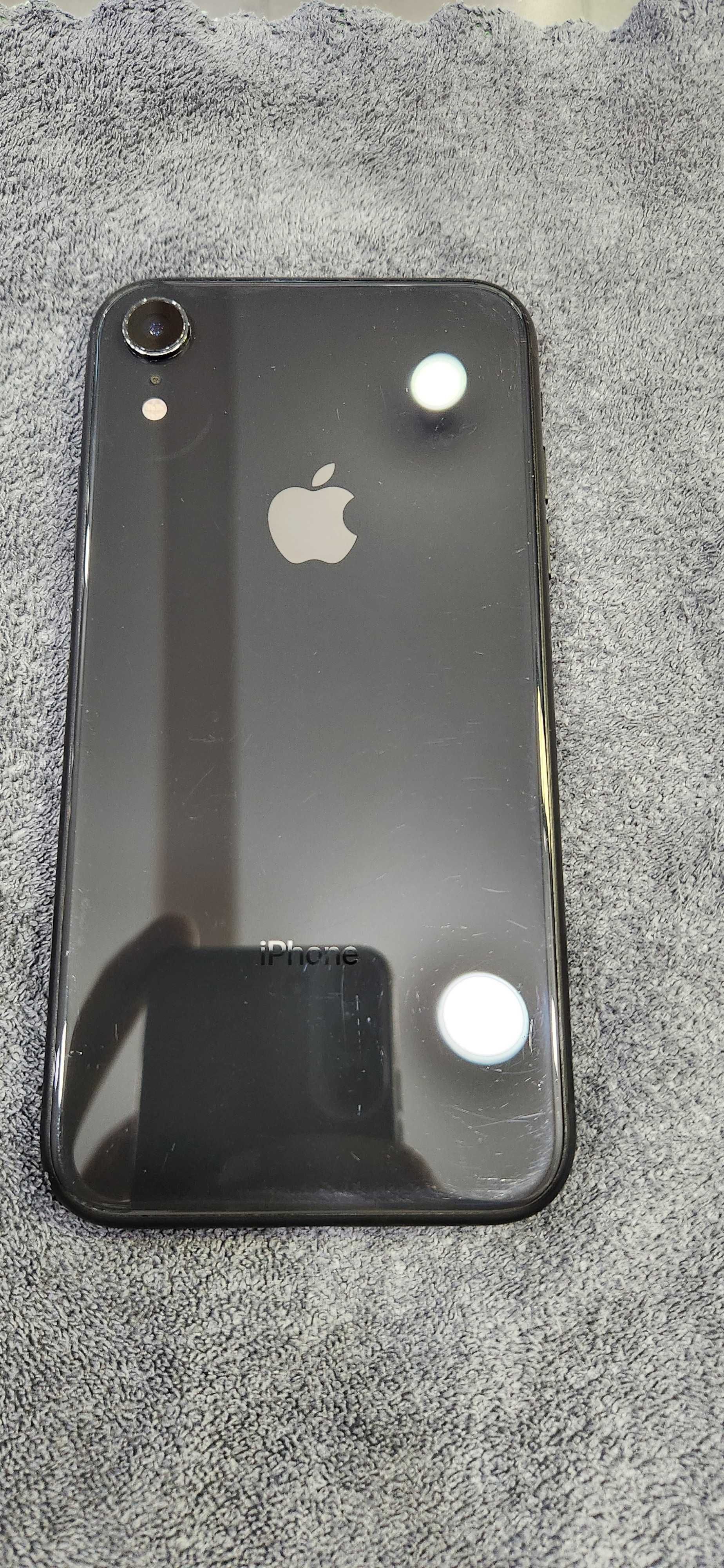 Продам свой iPhone XR, 64, black