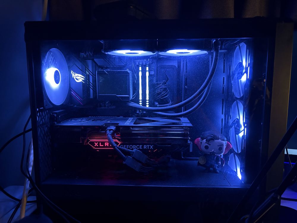 Pc Nvidia GeForce 4070 Ti Ryzen 7 5800x3d + cooler cu proiectii gaming
