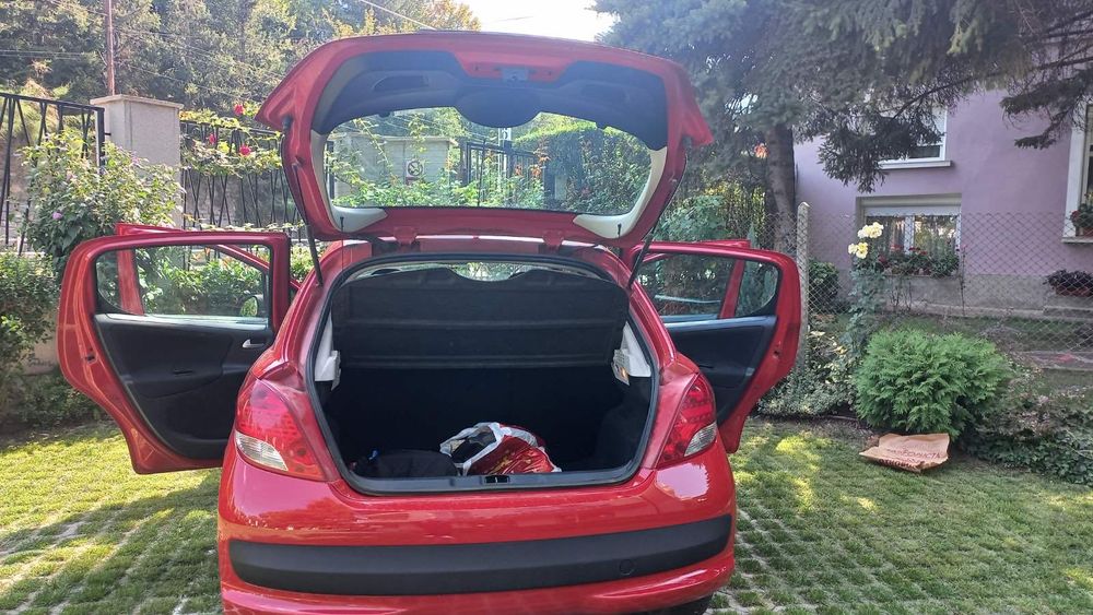 Peugeot 207 diesel 2012г