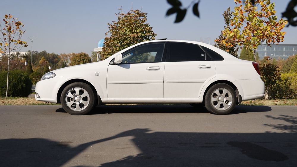 Jentra avtomat chevrolet