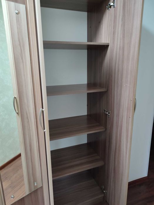 Прихожий шкаф в отличном состоянии прихожка