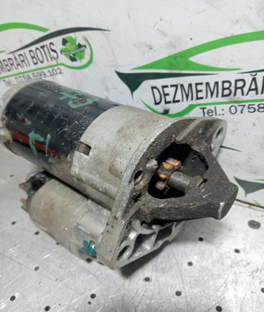 Electromotor Renault 8200 240 487 Dacia Logan prima generatie