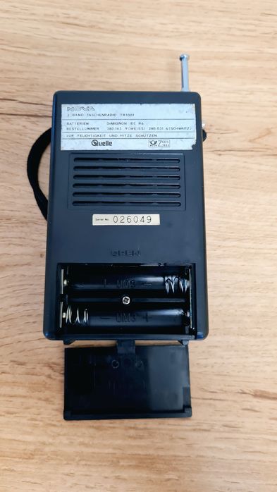 Джобно малко радио Nova