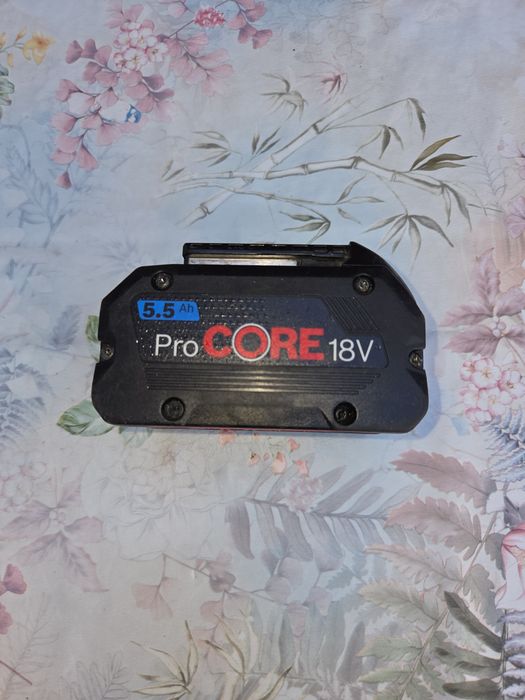 Акумулаторна батерия BOSCH ProCORE 18V 5.5Ah