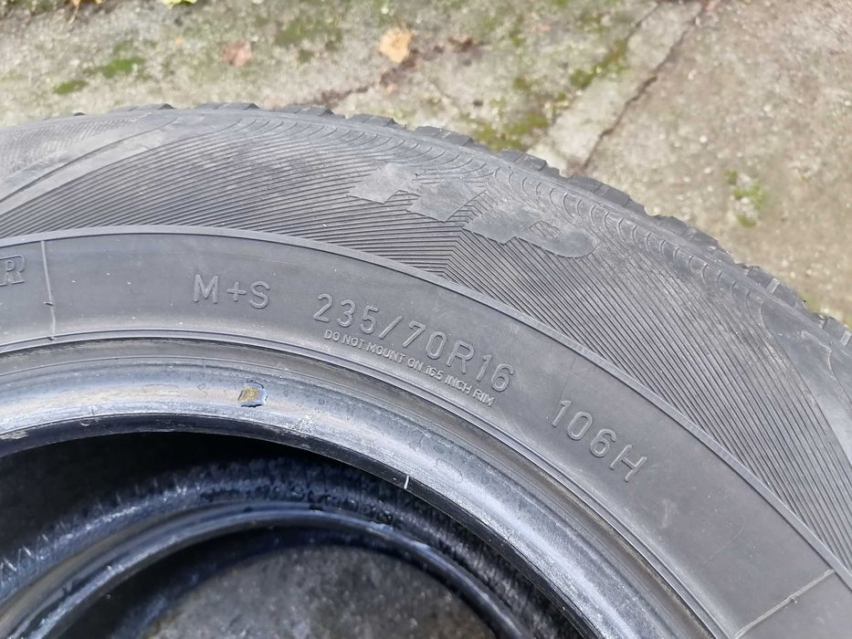 235/70/16 2бр.Good Year Летни гуми