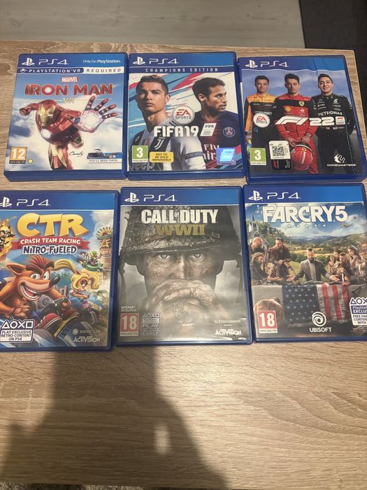 De vanzare PS 4 slim + casca VR