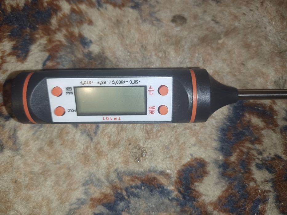 Termometru pentru gatit